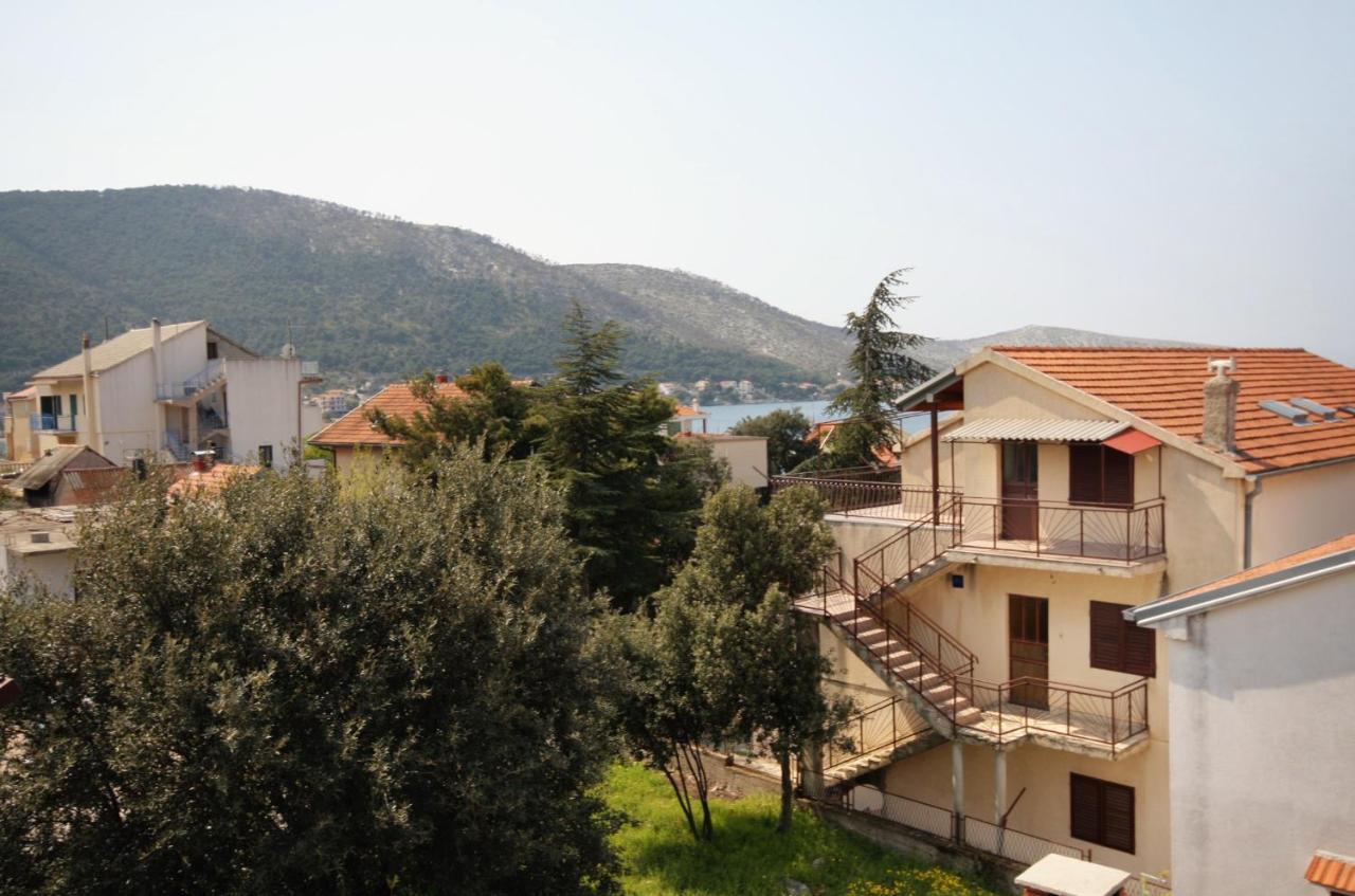 Apartments By The Sea Grebastica, Sibenik - 4881 Baselovici Экстерьер фото