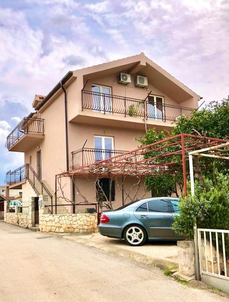Apartments By The Sea Grebastica, Sibenik - 4881 Baselovici Экстерьер фото